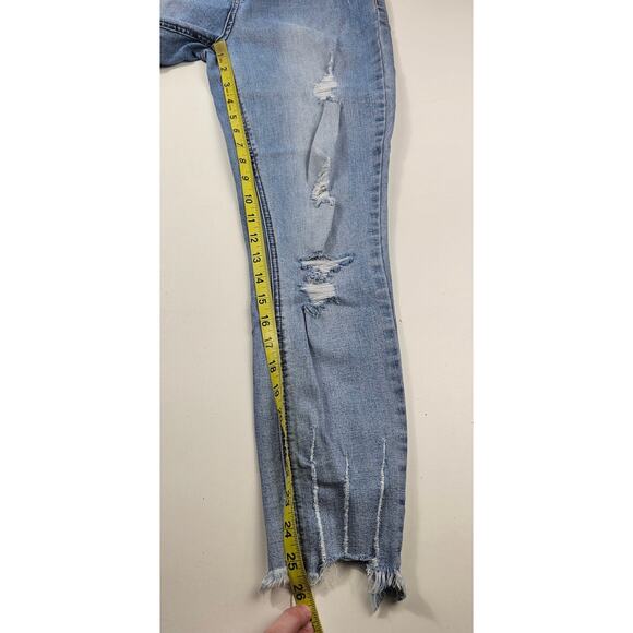 Guess size 29 high rise lift mom jeans raw hem ankle crop EUC casual everyday - Picture 7 of 9